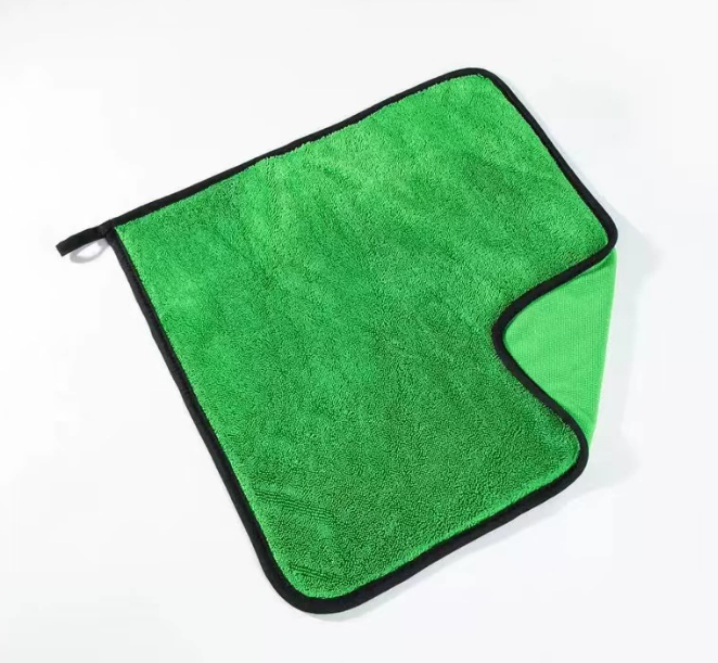  Green Color Microfiber Twisted Yarn Long Pile Towels   