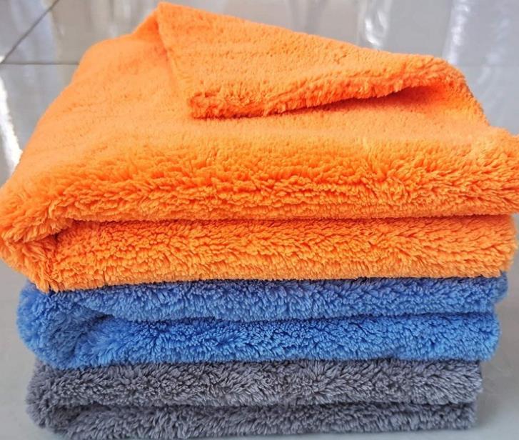 Edgeless Microfiber Coral Fleece Towels