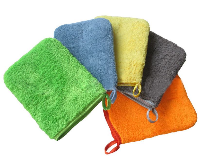 Why Choose Microfiber Coral Fleece Cleaning Gloves for Car Detailing and Household Cleaning?